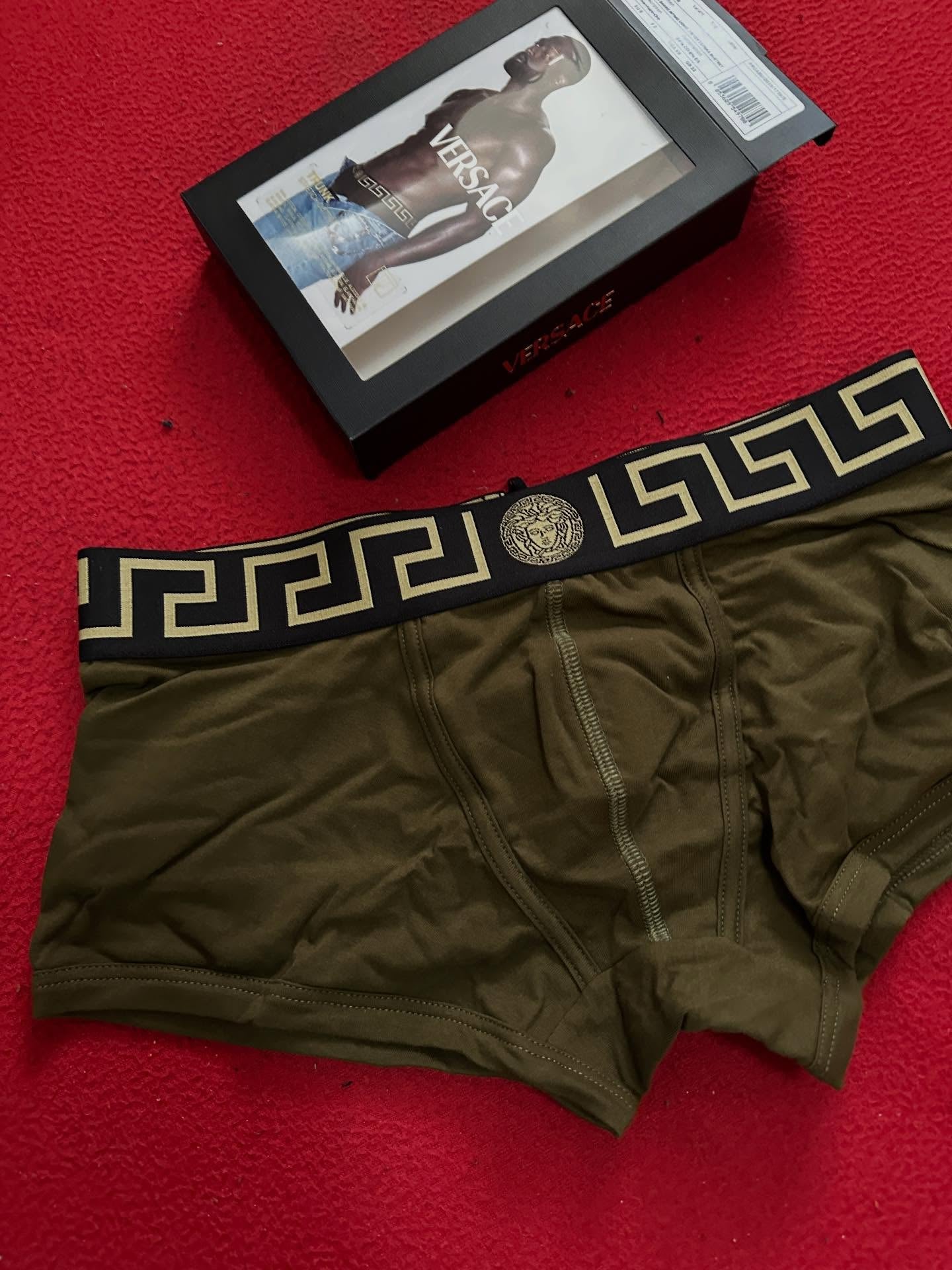 Boxers, unbeatable style and comfort, crafted from premium fabrics