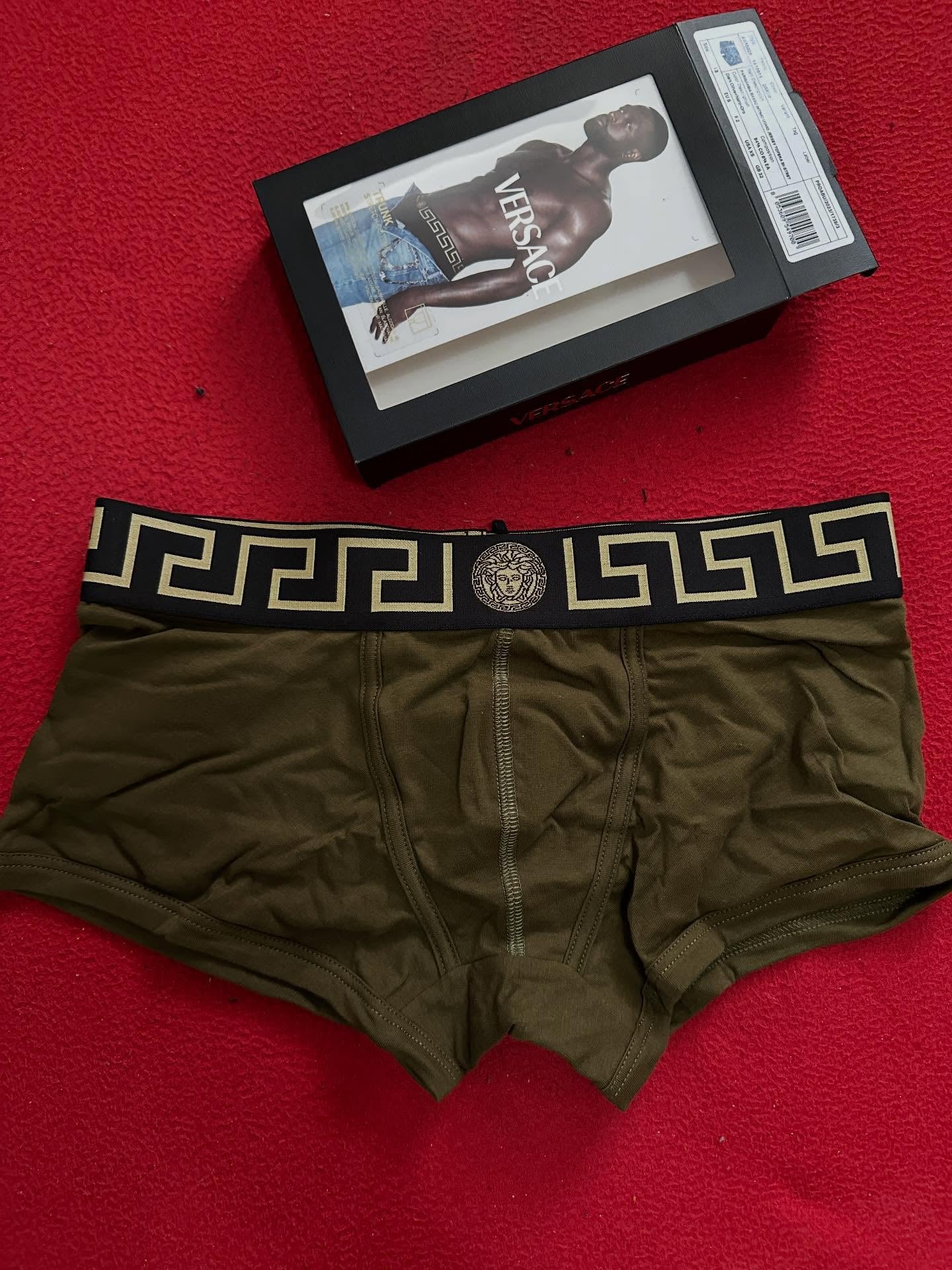 Boxers, unbeatable style and comfort, crafted from premium fabrics